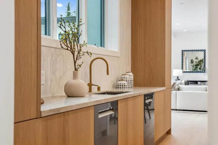 601 Joandra Court, Los Altos, California 94024
