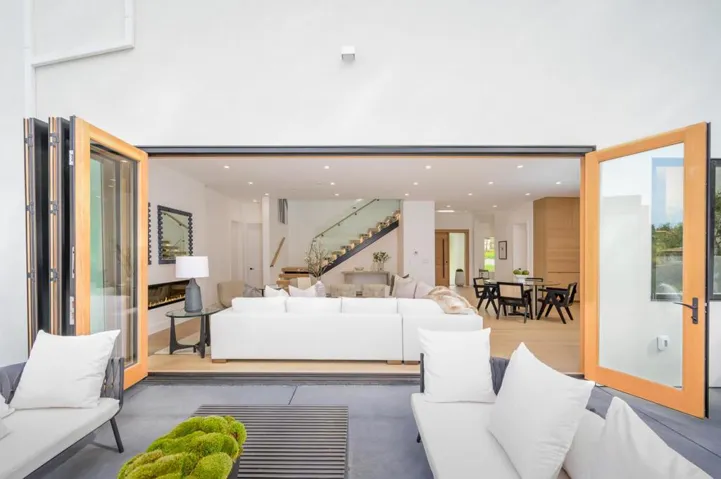 601 Joandra Court, Los Altos, California 94024