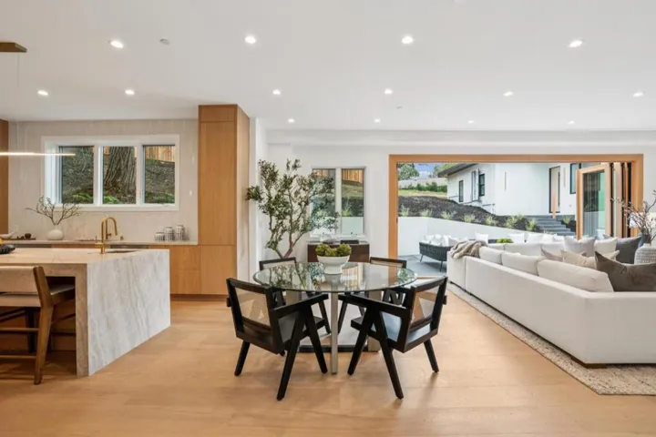 601 Joandra Court, Los Altos, California 94024