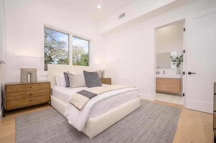 601 Joandra Court, Los Altos, California 94024