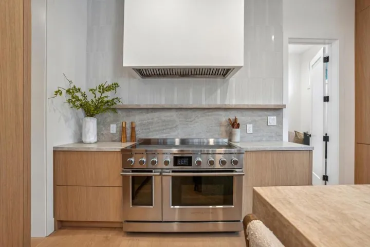 601 Joandra Court, Los Altos, California 94024