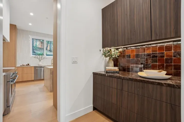 601 Joandra Court, Los Altos, California 94024