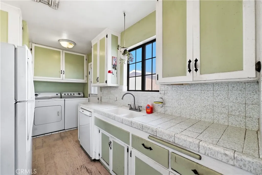 5045 La Sena, Baldwin Park, California 91706 home-pic-11