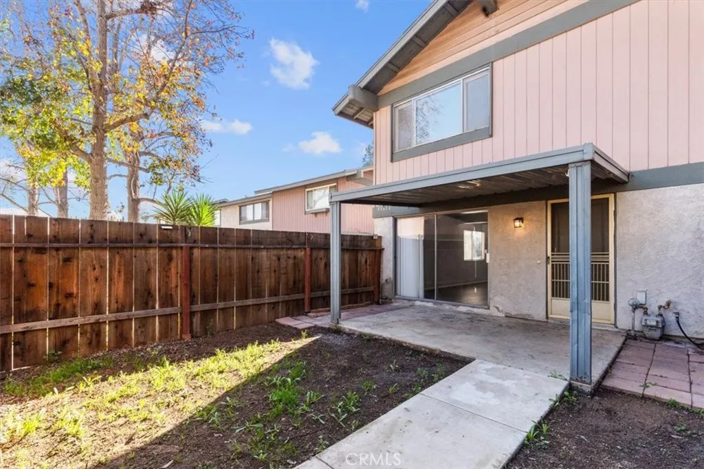 4861 Jackson D, Riverside, California 92503 home-pic-2