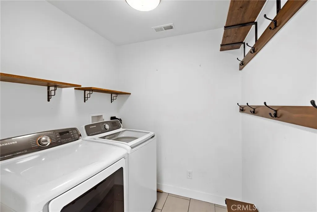 1215 Hidden Springs, Glendora, California 91741 home-pic-32