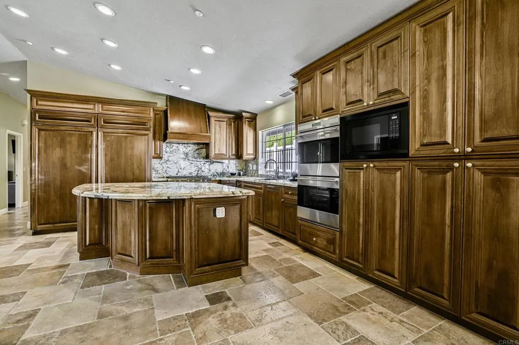 1460 Orpheus Avenue, Encinitas, California 92024 home-pic-3
