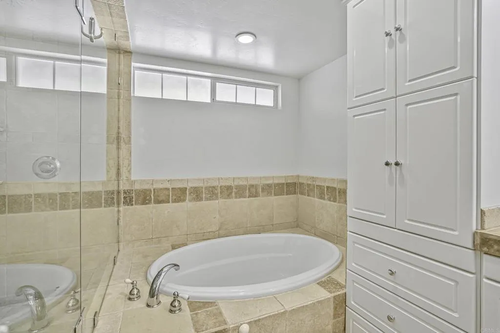 1460 Orpheus Avenue, Encinitas, California 92024 home-pic-19