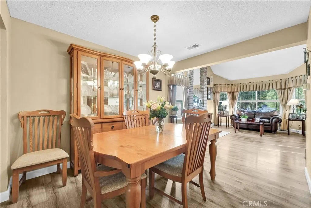 30665 Feather Court, Temecula, California 92591 home-pic-10