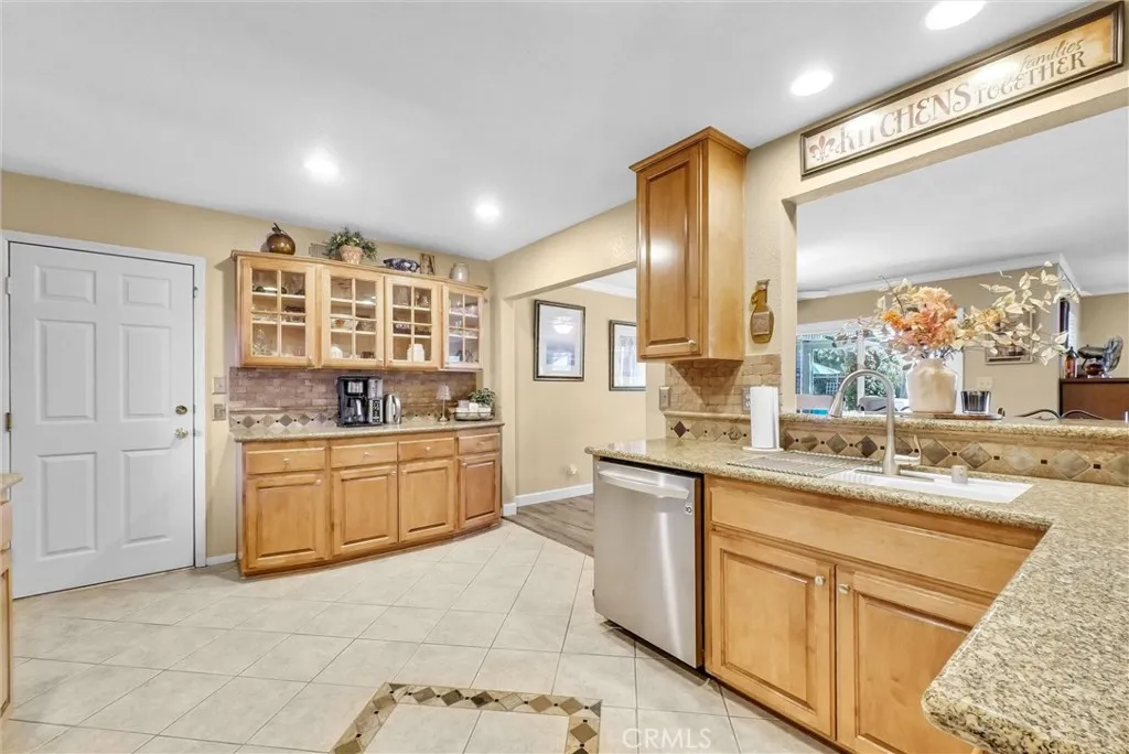 30665 Feather Court, Temecula, California 92591 home-pic-19