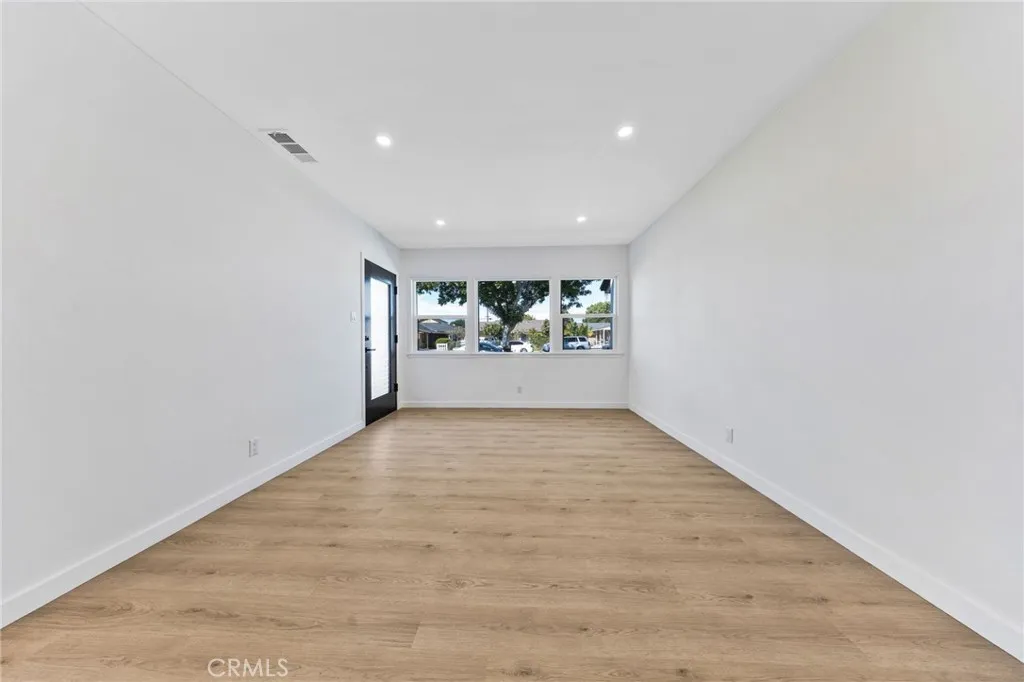12128 Pantheon, Norwalk, California 90650 home-pic-24