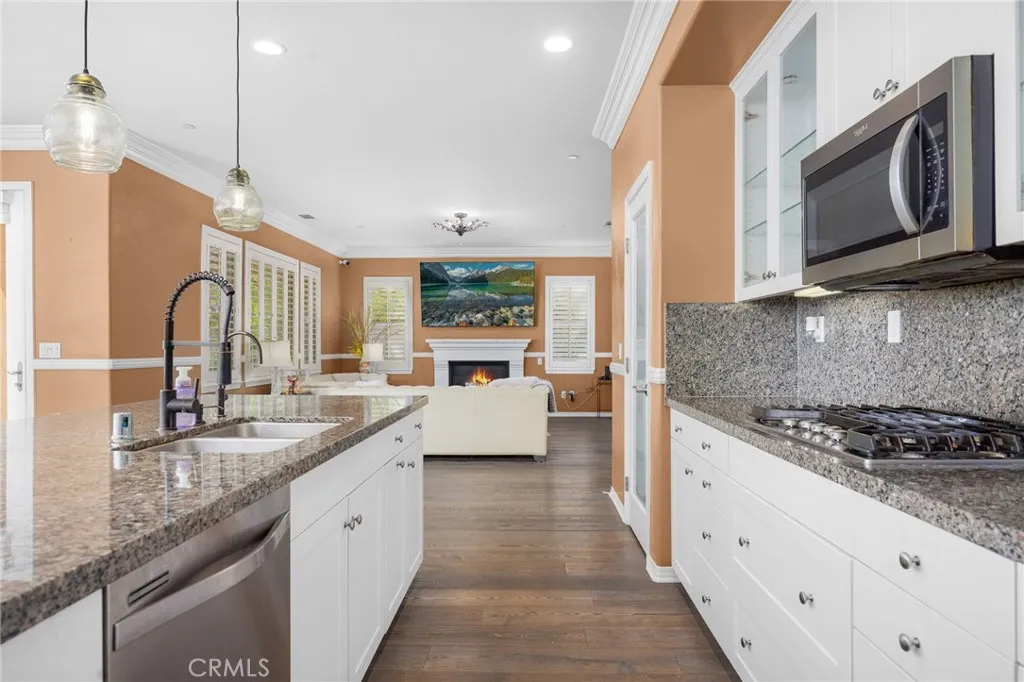 31639 Country View, Temecula, California 92591 home-pic-15