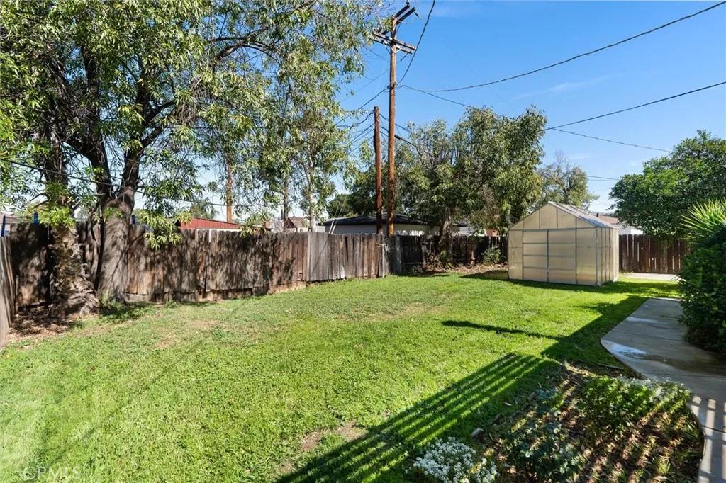 3623 Arlington Ave, Riverside, California 92506 home-pic-18