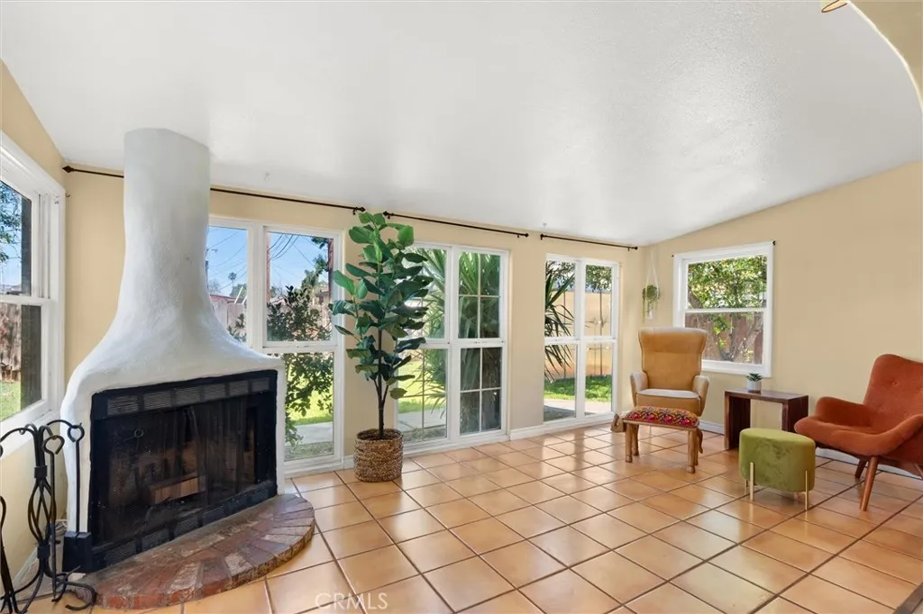 3623 Arlington Ave, Riverside, California 92506 home-pic-7
