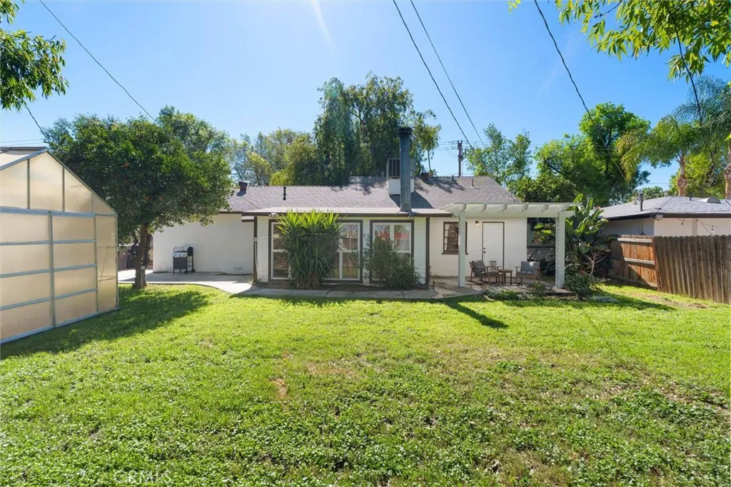 3623 Arlington Ave, Riverside, California 92506 home-pic-15