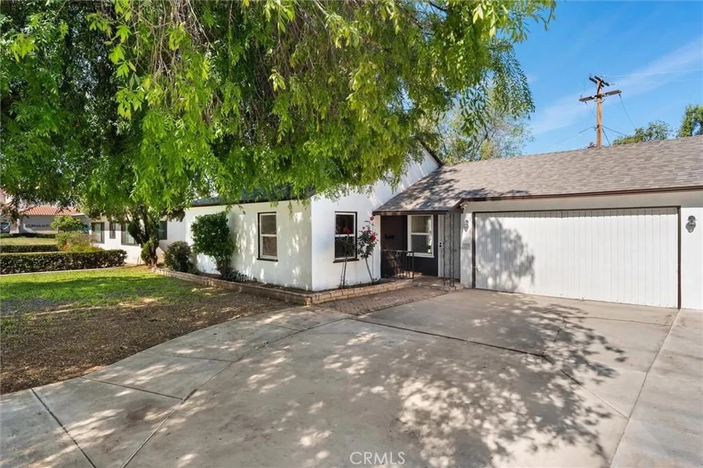 3623 Arlington Ave, Riverside, California 92506 home-pic-1
