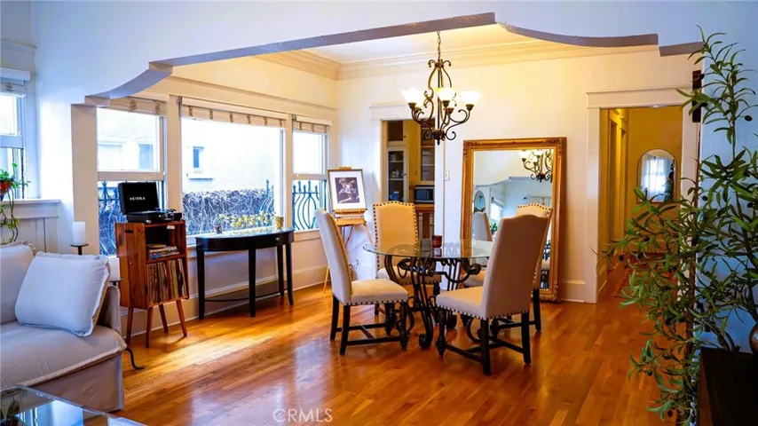 219 Redondo Avenue, Long Beach, California 90803
