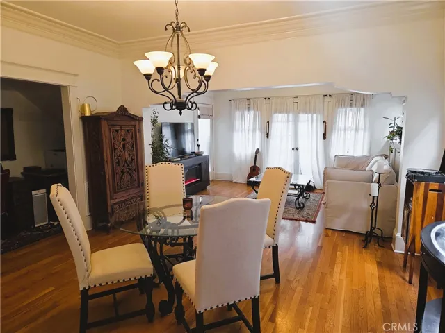219 Redondo Avenue, Long Beach, California 90803