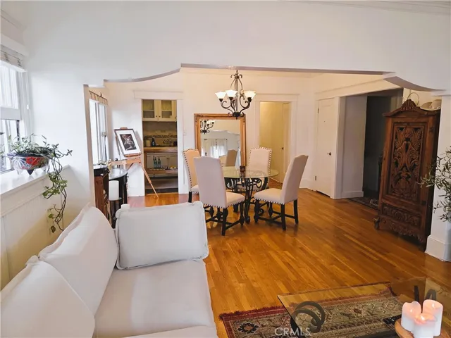 219 Redondo Avenue, Long Beach, California 90803