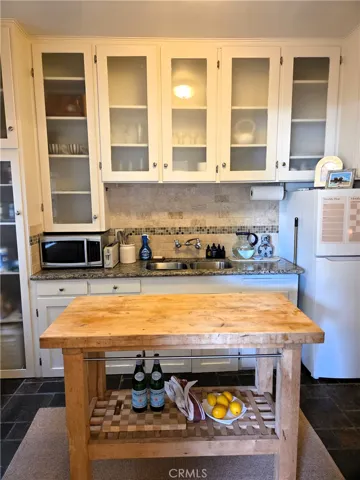 219 Redondo Avenue, Long Beach, California 90803