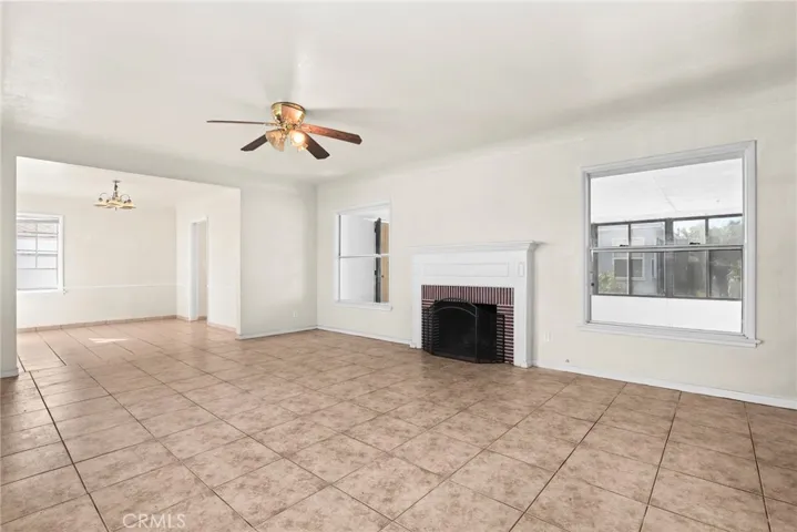 140 East 69th Way, Long Beach, California 90805