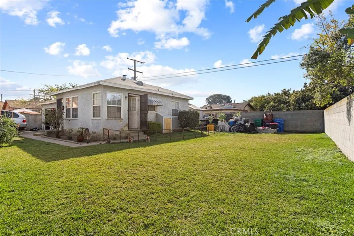 140 East 69th Way, Long Beach, California 90805