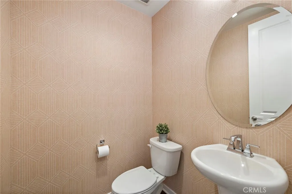 44 Jarano Street, Rancho Mission Viejo, California 92694 home-pic-19