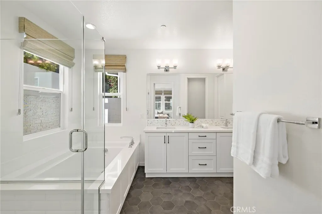 44 Jarano Street, Rancho Mission Viejo, California 92694 home-pic-15