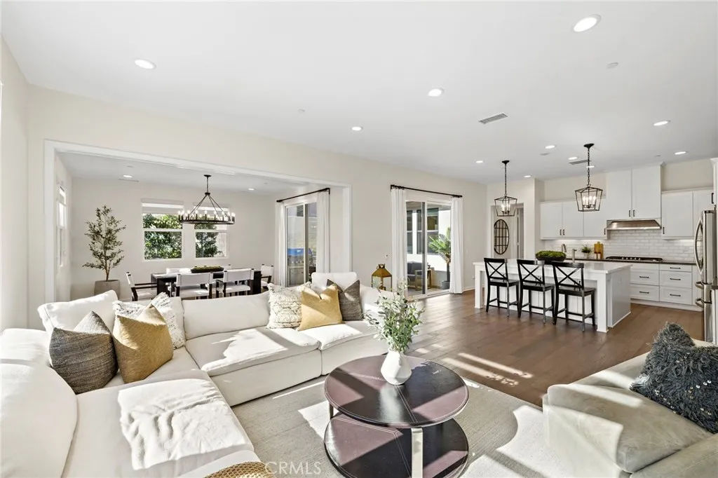 44 Jarano Street, Rancho Mission Viejo, California 92694 home-pic-1