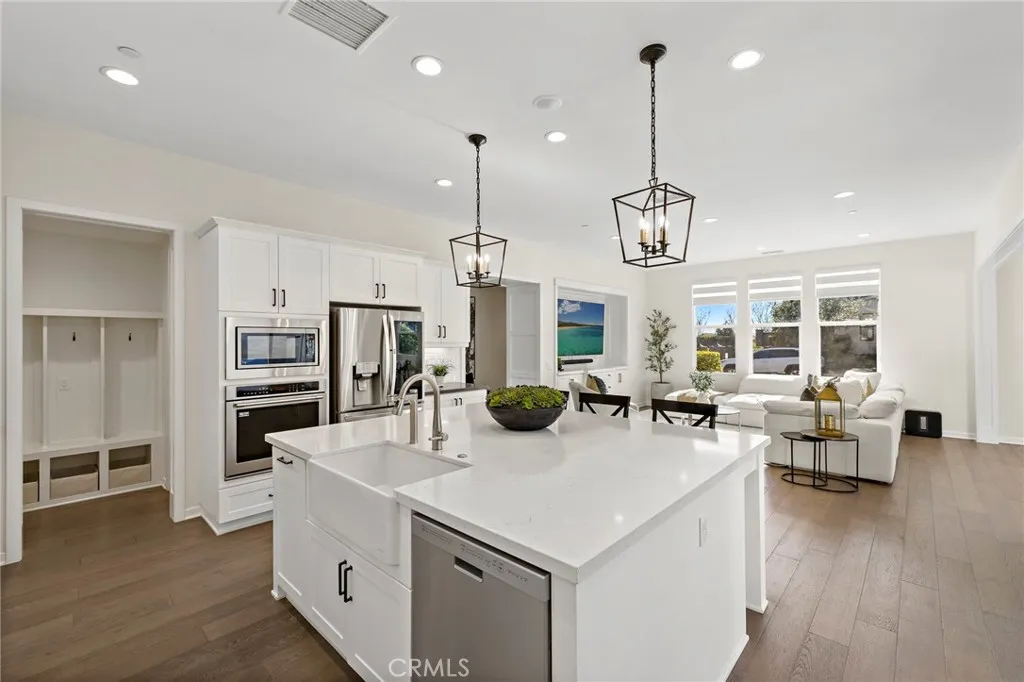 44 Jarano Street, Rancho Mission Viejo, California 92694 home-pic-9