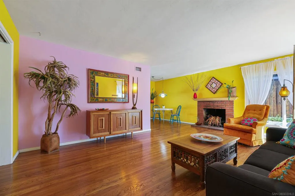 , La Mesa, California 91942 home-pic-3