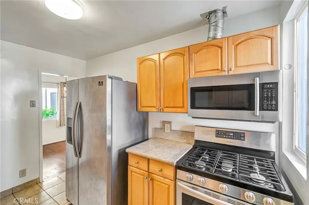 5741 Clemson, Los Angeles, California 90016 home-pic-18