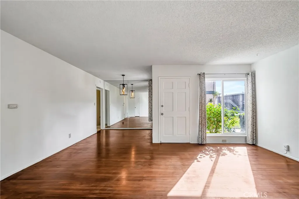 5741 Clemson, Los Angeles, California 90016 home-pic-6