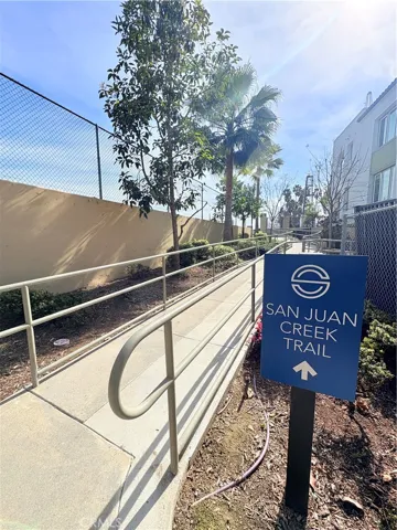 Quick access to beach