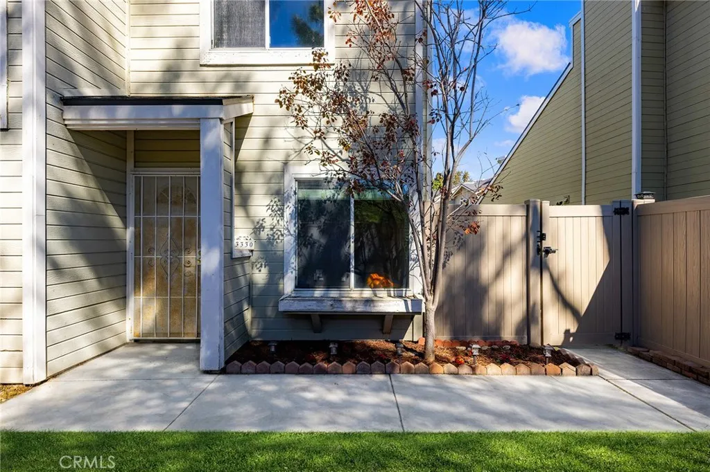 23330 Dover, Yorba Linda, California 92887 home-pic-24