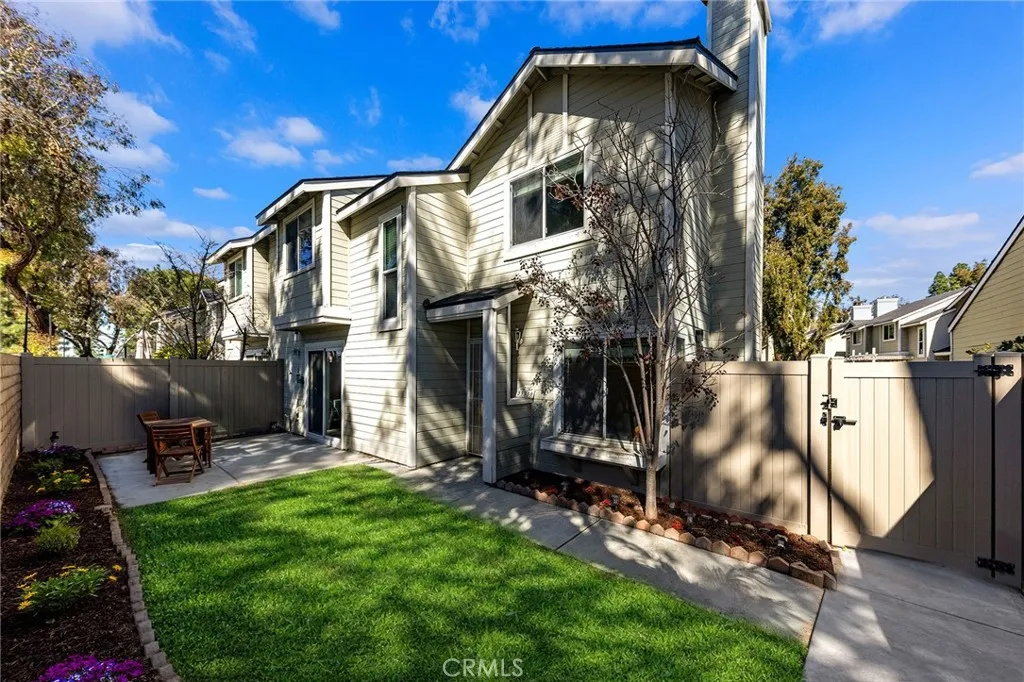 23330 Dover, Yorba Linda, California 92887 home-pic-1