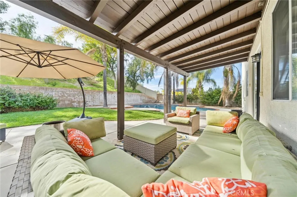 25317 Heather Vale Street, Saugus, California 91350 home-pic-44