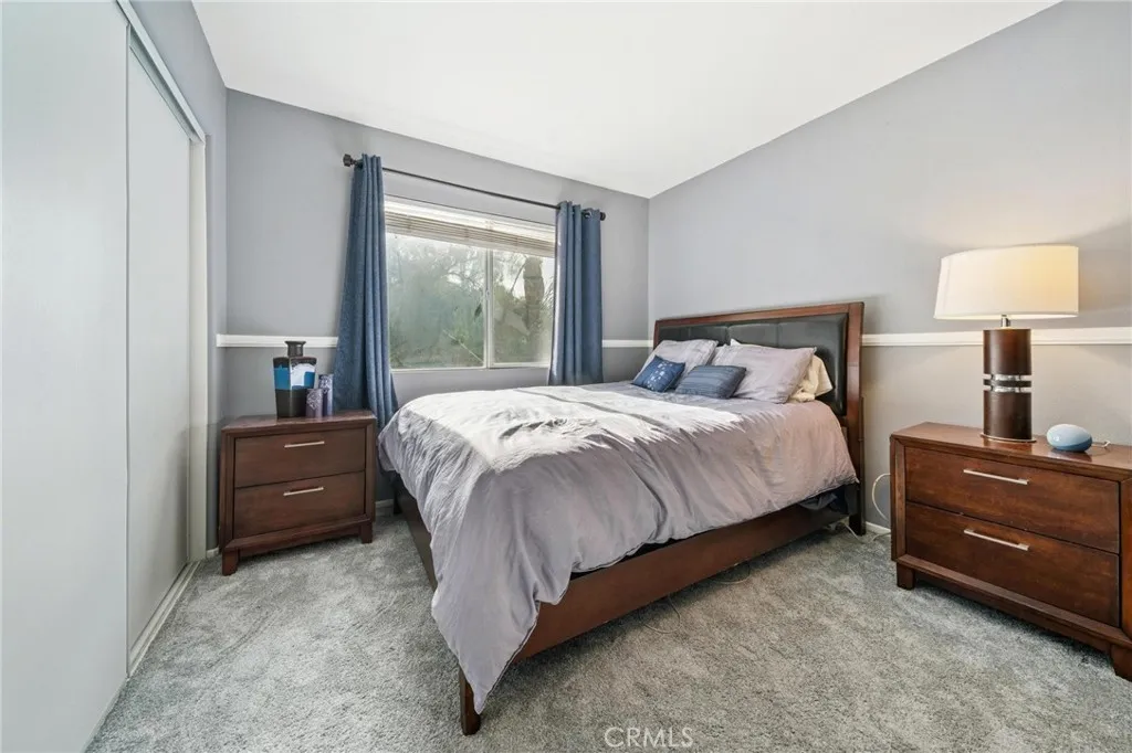 25317 Heather Vale Street, Saugus, California 91350 home-pic-34