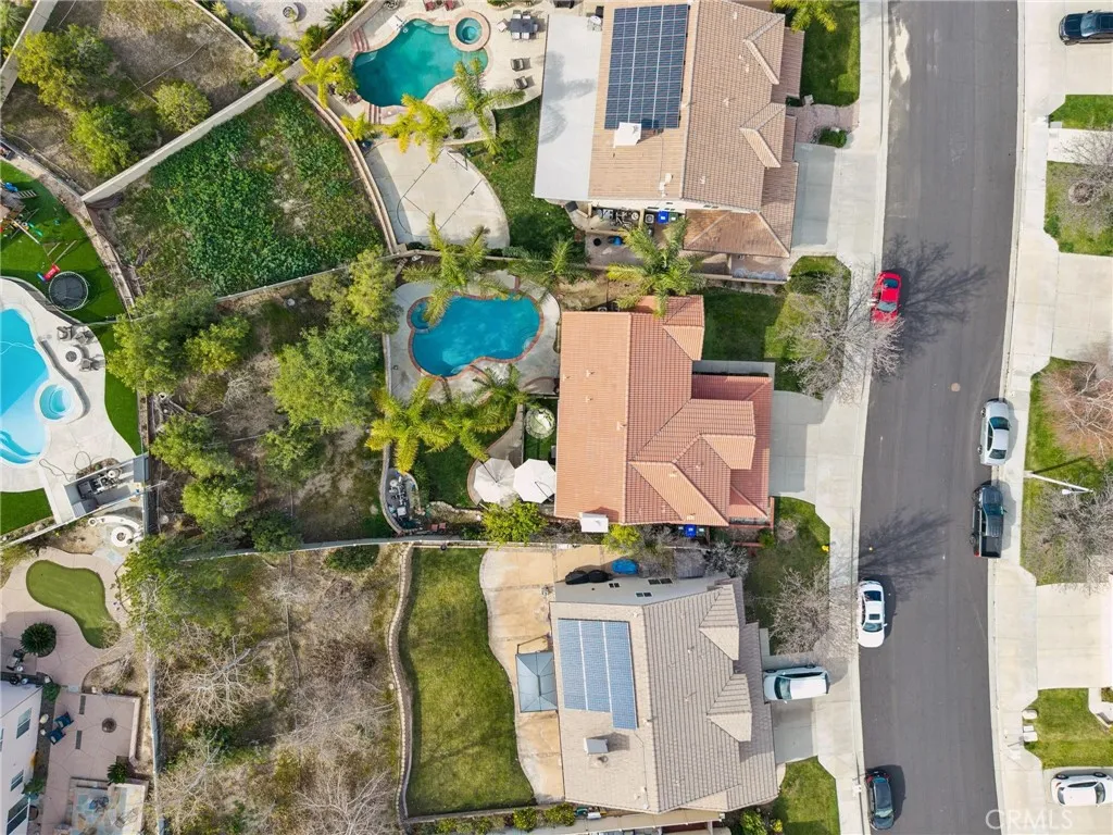 25317 Heather Vale Street, Saugus, California 91350 home-pic-46