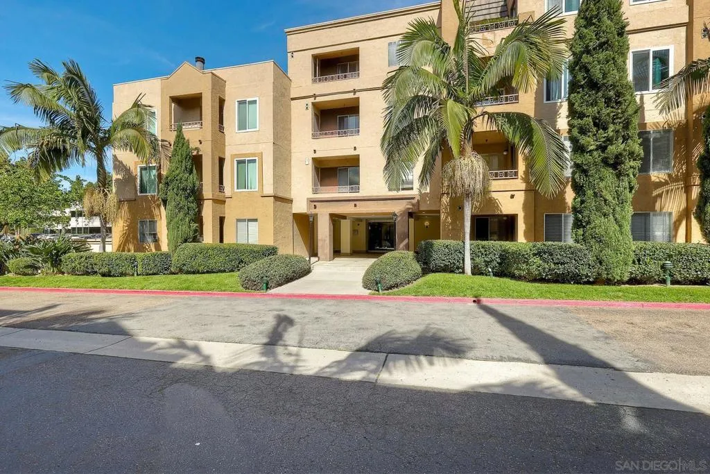 3550 Lebon Dr.  home-pic-28