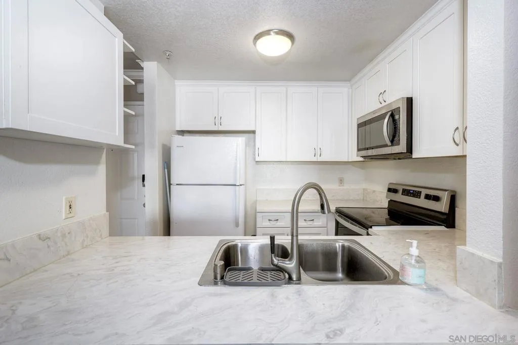 3550 Lebon Dr.  home-pic-9