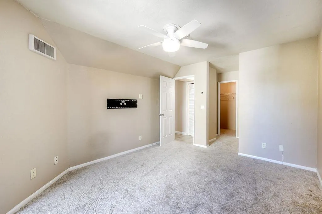 3550 Lebon Dr.  home-pic-13