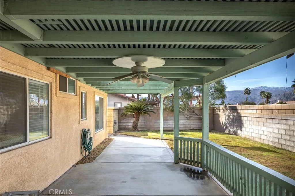 45405 Carrie Lane, La Quinta, California 92253 home-pic-35