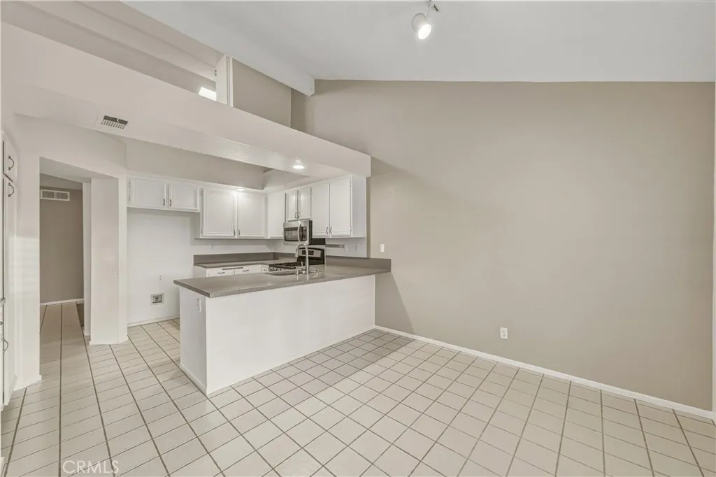 27369 Paseo La Serna, San Juan Capistrano, California 92675 home-pic-4