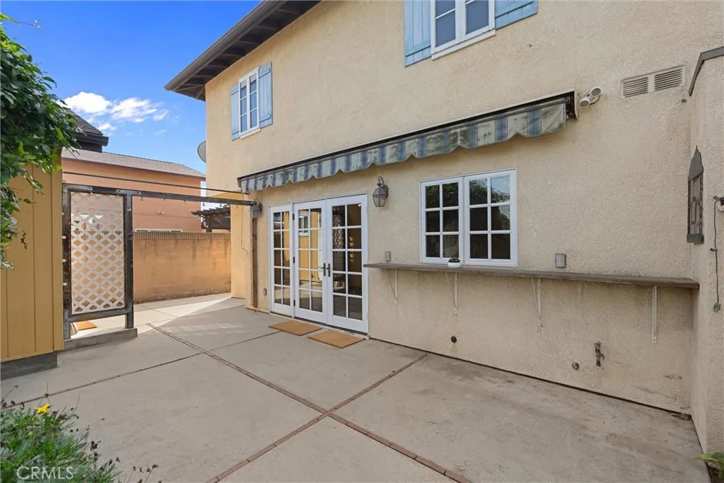 3461 E Saint Francis Place, Long Beach, California 90805 home-pic-13