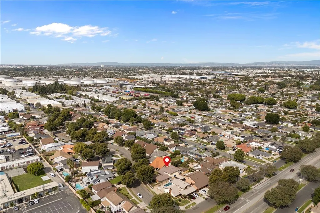 3461 E Saint Francis Place, Long Beach, California 90805 home-pic-45