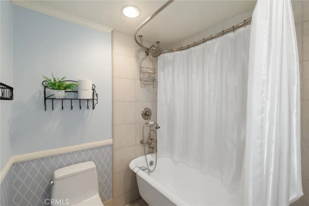 3461 E Saint Francis Place, Long Beach, California 90805 home-pic-31
