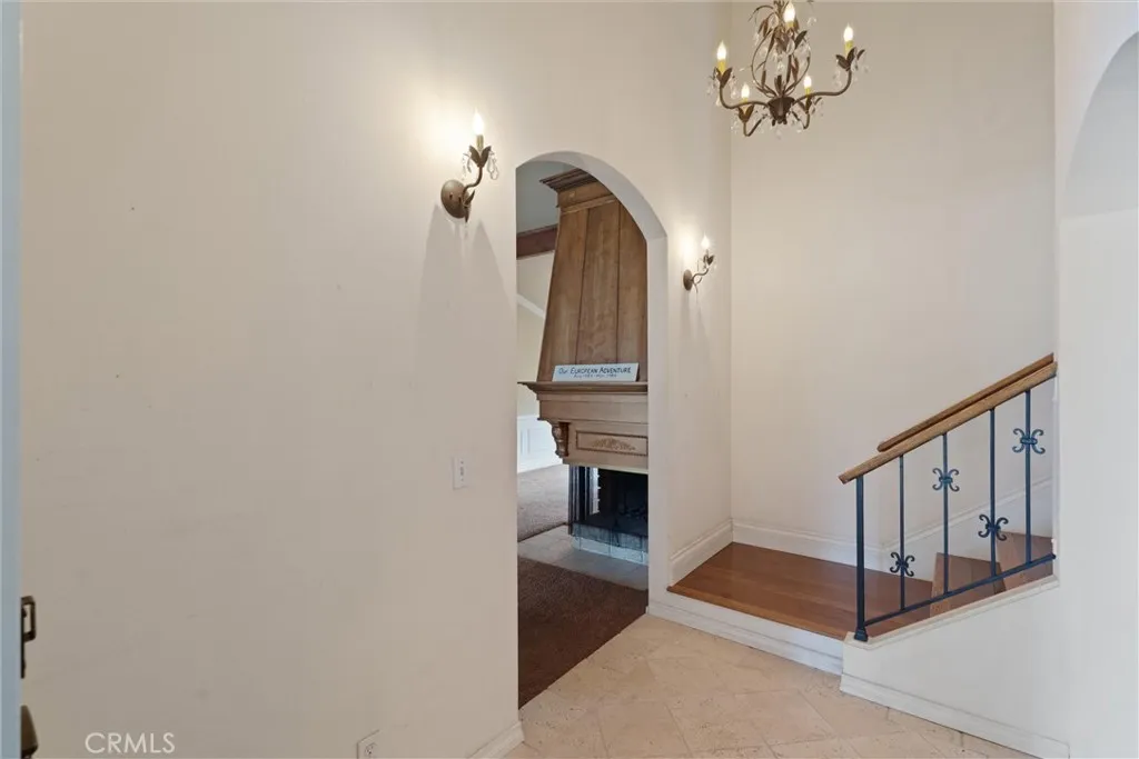 3461 E Saint Francis Place, Long Beach, California 90805 home-pic-2