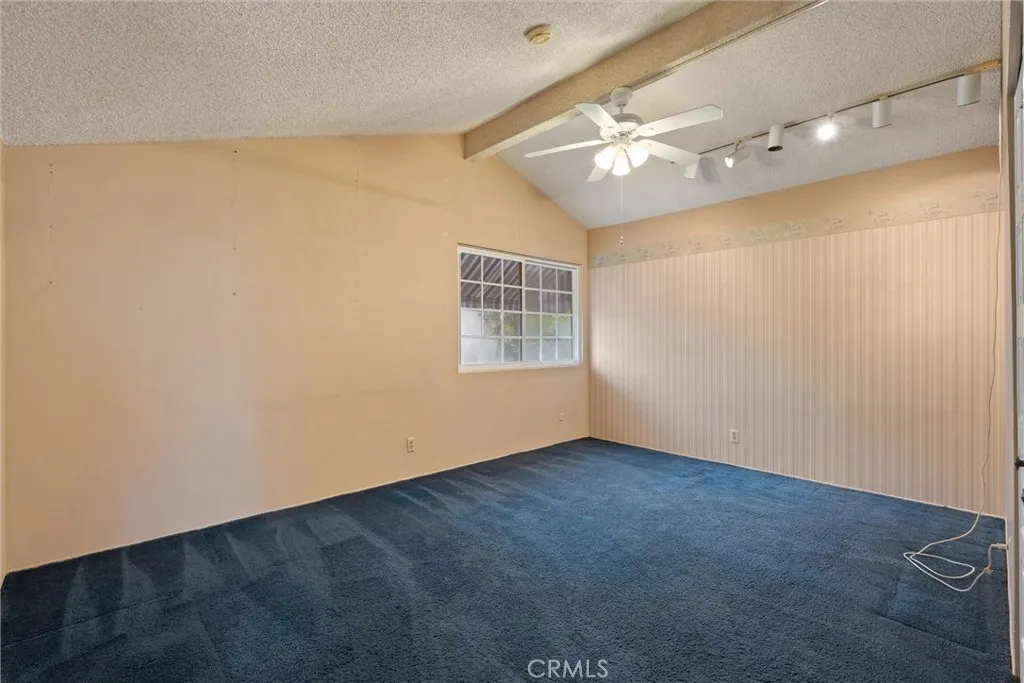 3461 E Saint Francis Place, Long Beach, California 90805 home-pic-32