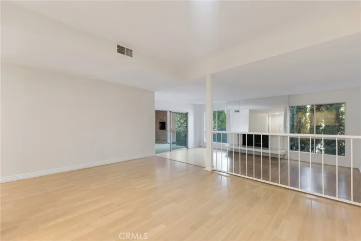 4807 Woodley Avenue 208, Encino, California 91436