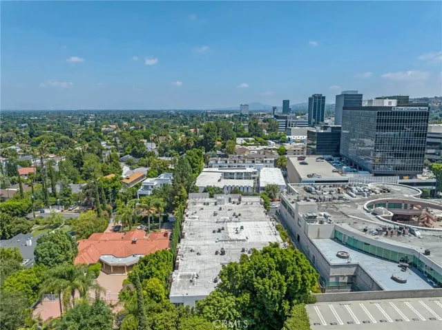 4807 Woodley Avenue 208, Encino, California 91436